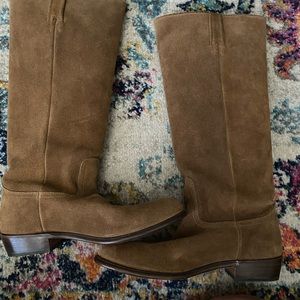 UGG boots tan suede size 8.5